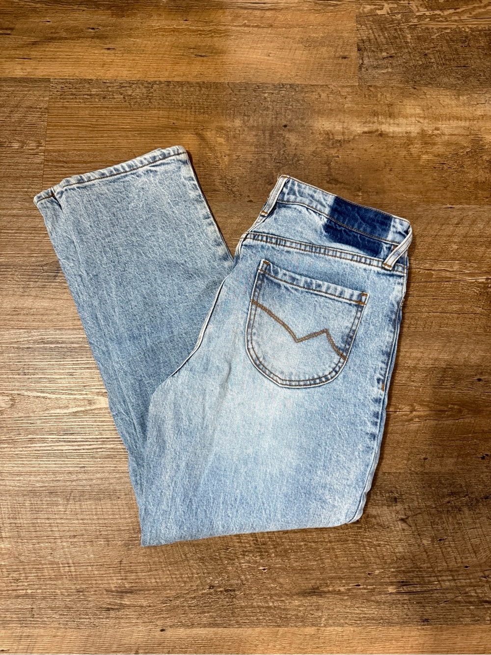 CLEO + WOLF ankle jeans